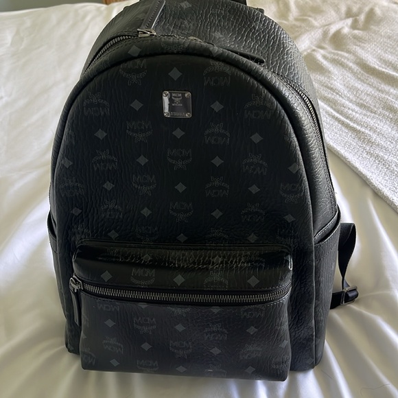 Medium stark backpack - Picture 2 of 4